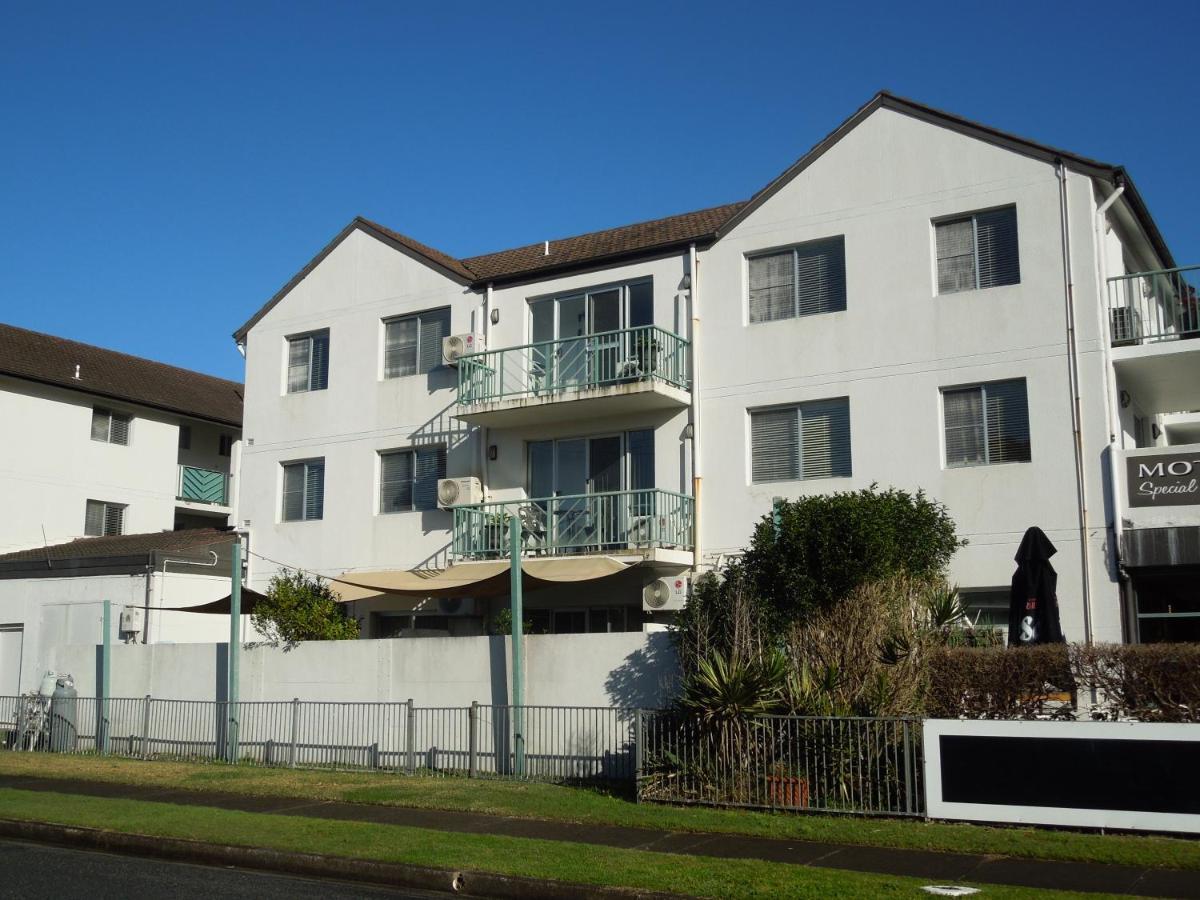Hotel Oceanside Hawks Nest Exterior foto