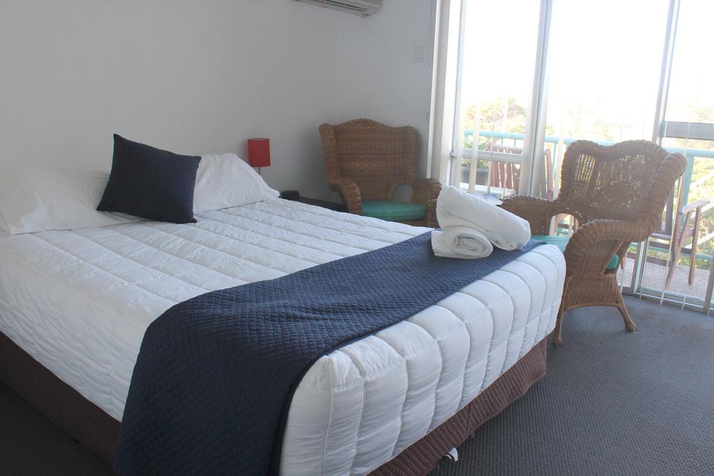Hotel Oceanside Hawks Nest Habitación foto