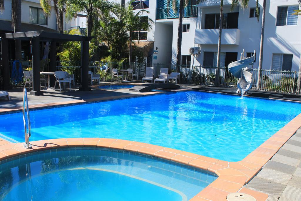 Hotel Oceanside Hawks Nest Exterior foto